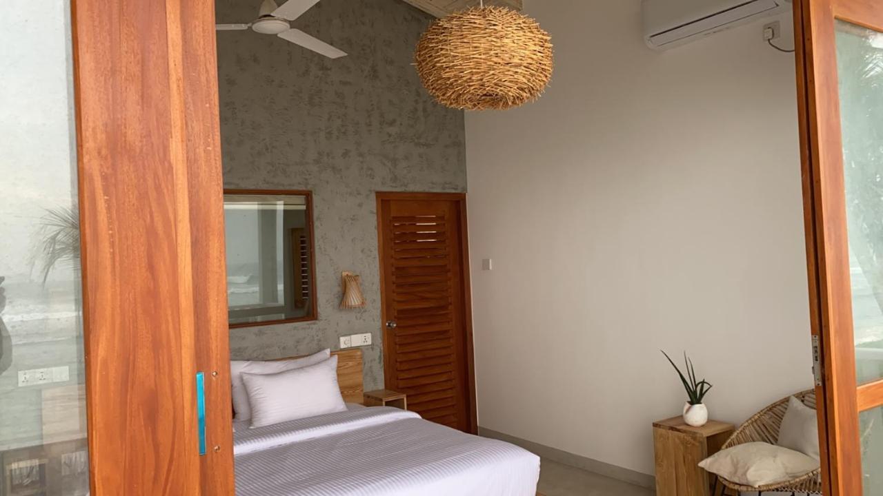 Lihinya Beach Villa Ahangama Exterior photo